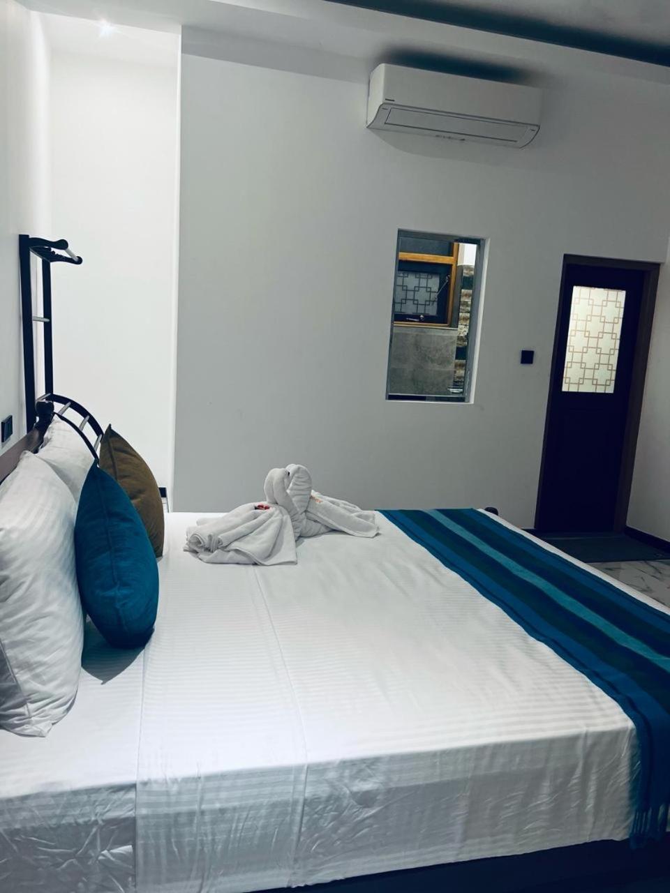 Mama'S Boutique Beach Hotel Negombo Exterior photo